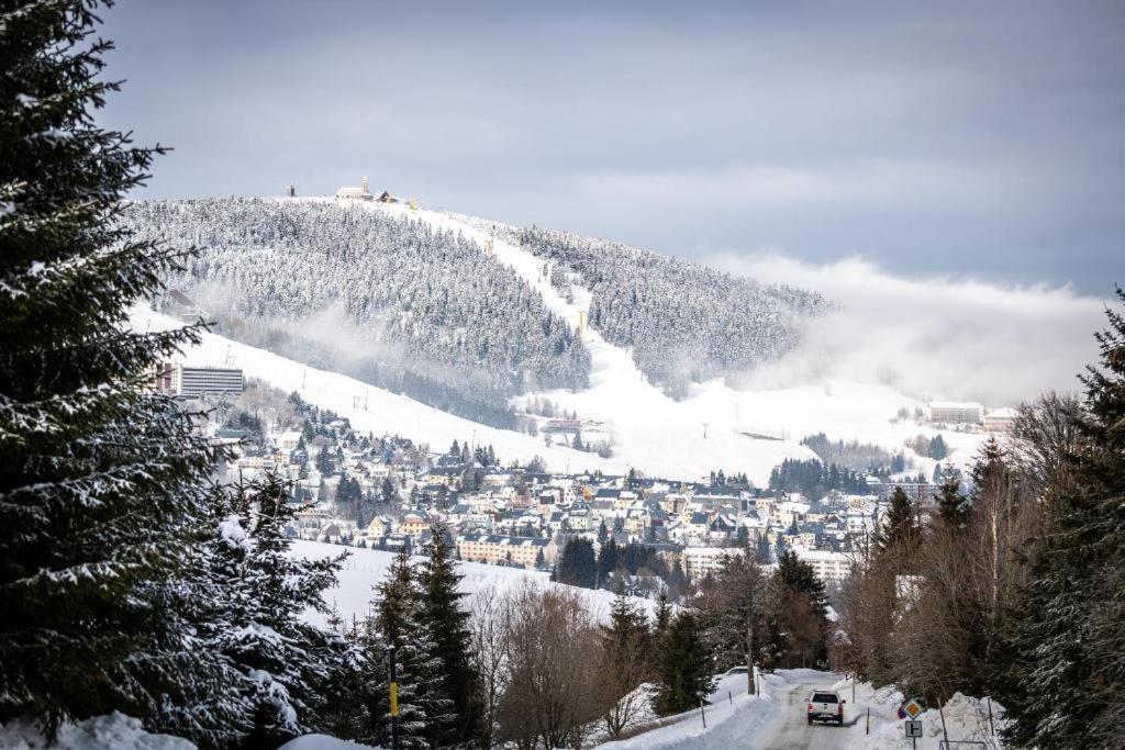 Meadows Apartments Klinovec Loučná pod Klínovcem エクステリア 写真